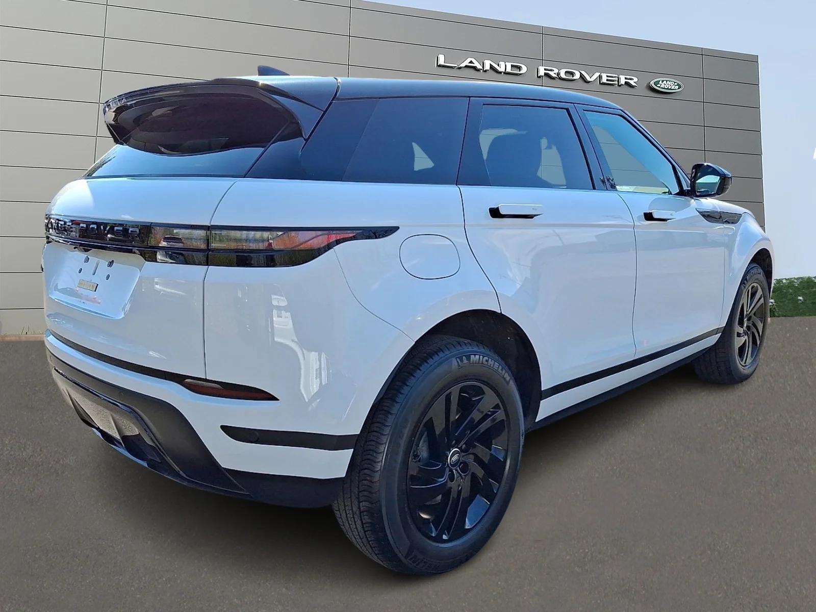 land rover range rover evoque 2026 SALZJ2FX3TH295212 image land rover range rover evoque 2026 SALZJ2FX3TH295212 image